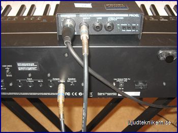 1.12. Koppla en telekabel från instrumentets line out till lineboxens teleingång och en xlr-kabel från lineboxens xlr-utgång ...